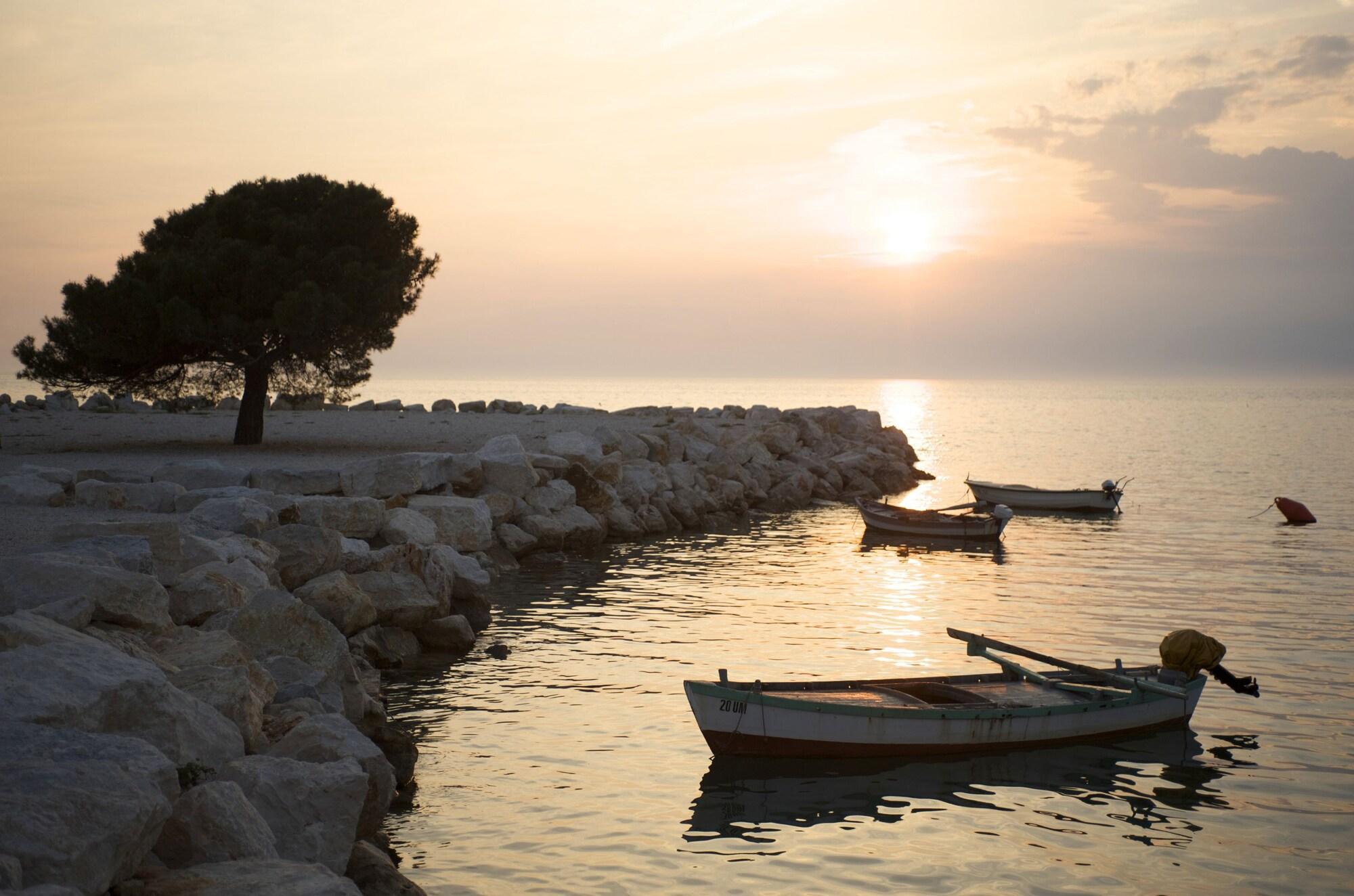 Rivalmare Beach Boutique Hotel - New! Novigrad Istria 외부 사진